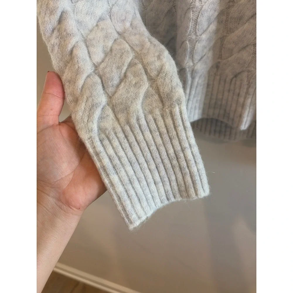 Evereve cable knit